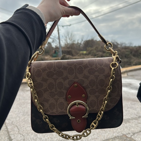 Coach Beat Shoulder Bag In Signature Canvas With Horse And Carriage Print - Picture 8 of 11